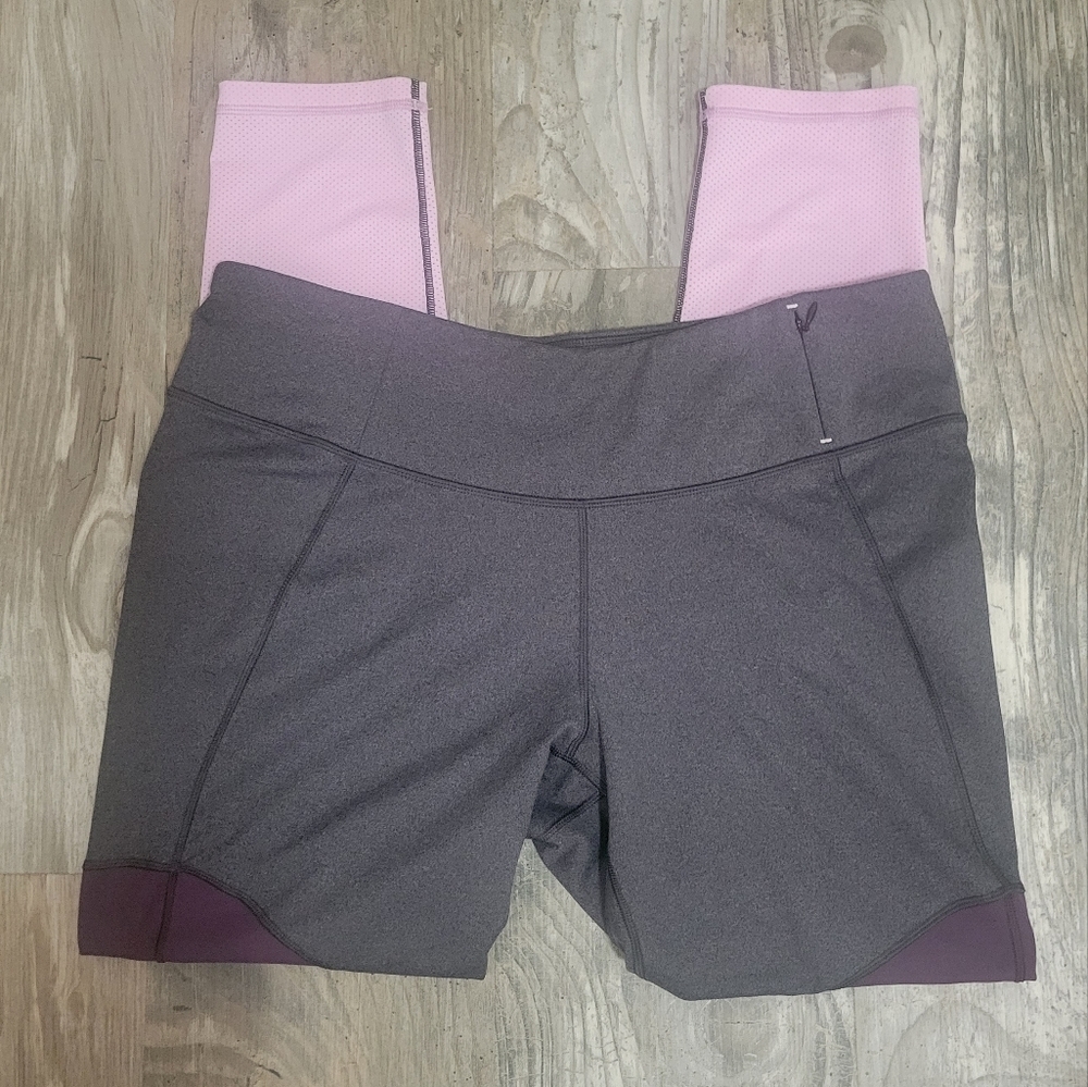 Calia by Carrie Underwood color block leggings see description
